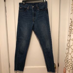 Vintage LEVI cropped jeans